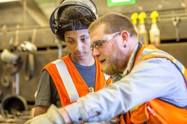 best_crop_c4d813724e83dc46efac_Workforce